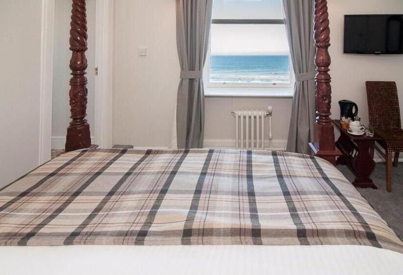 Семейный Номер Вид на Море, Invernairne