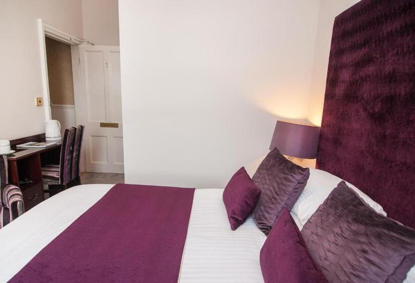 Номер Economy, Invernairne