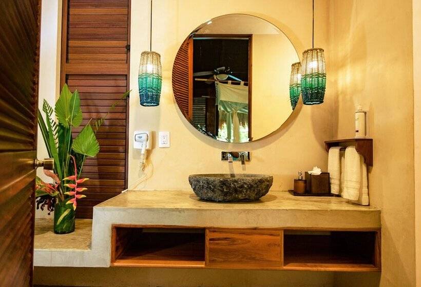 בקתה, Rancho Encantado