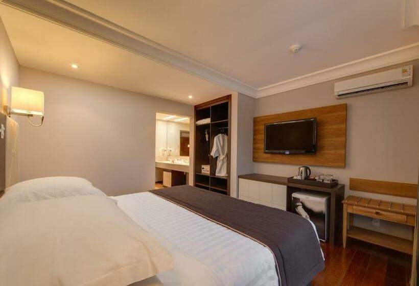 جناح جونيور, Wish Foz Do Iguaçu