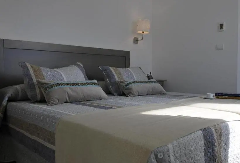 اتاق استاندارد, Hostal Tarifa  Recepcion Abierta Las 24h