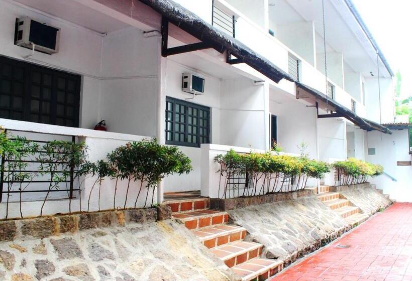 اتاق سوپریور سه تخته, Altaroca Mountain Resort Antipolo