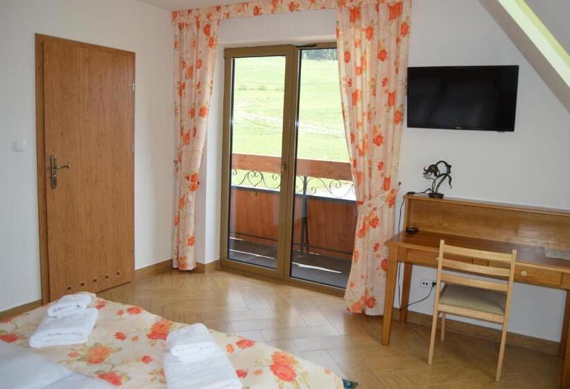 סטודיו משפחתי, Montenero Resort & Spa