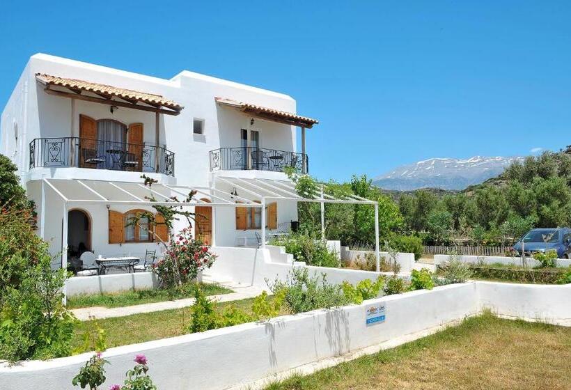 דירת חדר בקומת קרקע, Galini Tropica