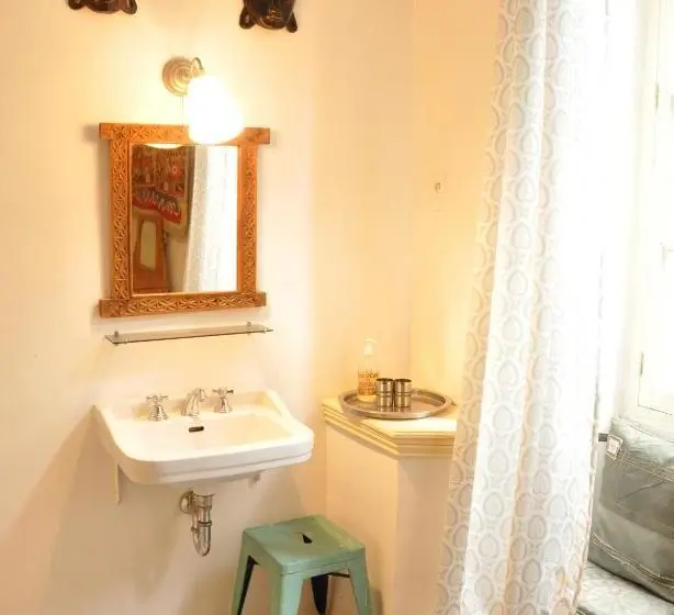 1 Schlafzimmer Apartment, Maison Anila