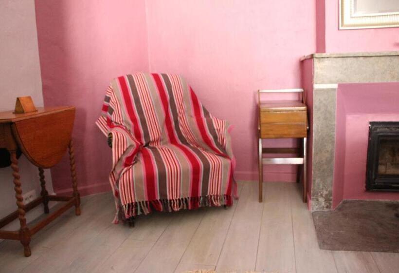 شقة غرفة واحدة, Maison Anila