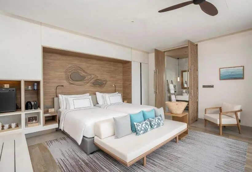 スイート, Melia Phuket Mai Khao