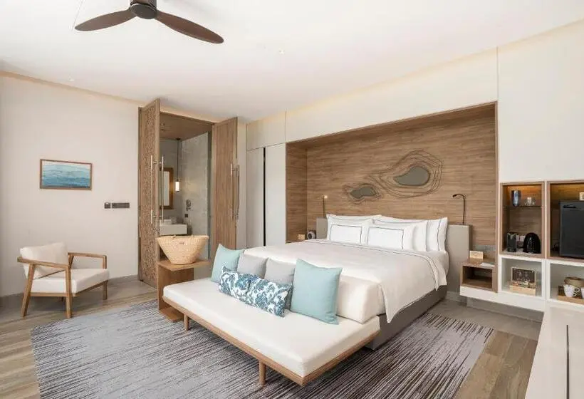 スイート, Melia Phuket Mai Khao