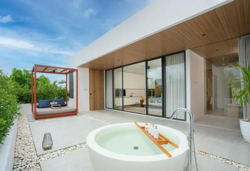 スイート, Melia Phuket Mai Khao
