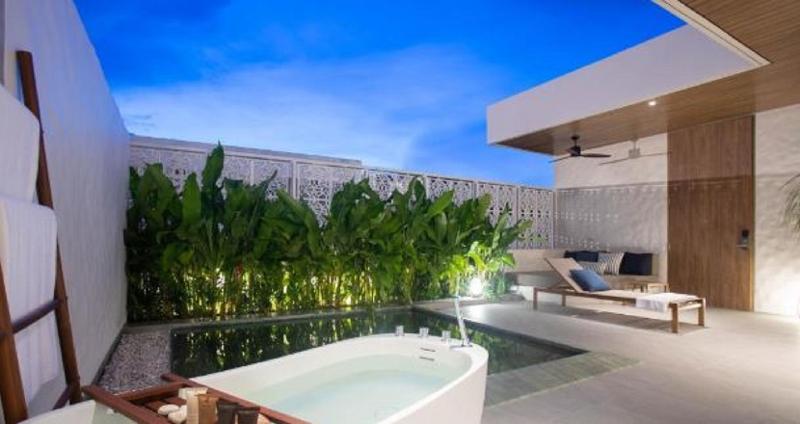 Люкс, Melia Phuket Mai Khao