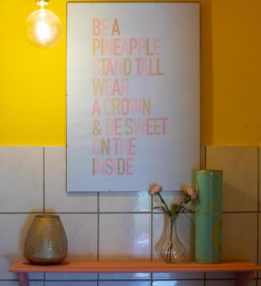 اتاق استاندارد با چشمانداز استخر, Happy Curoase