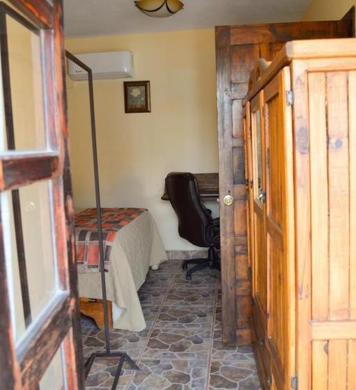 آپارتمان لوکس 1 خوابه, Vista Del Sol Apartments