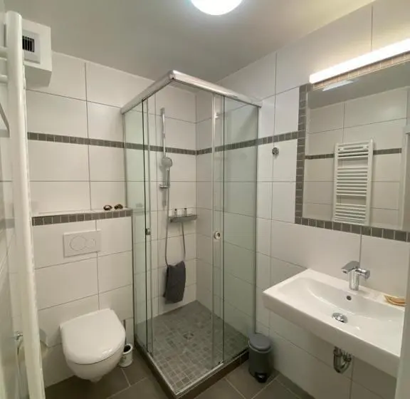 Standard Yhden Hengen Huone, Waldhotel Am Jäger