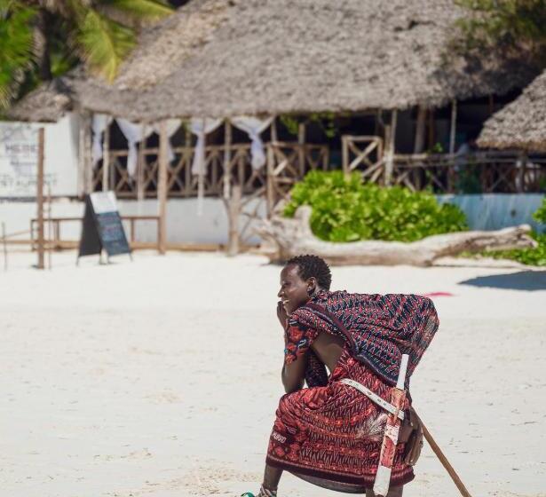 جناح مطلّ علي البحر, Hebe Bungalows Lodge