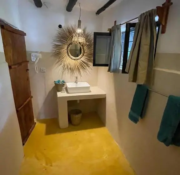 オーシャンビューデラックスルームバルコニー付き, Hebe Bungalows Lodge