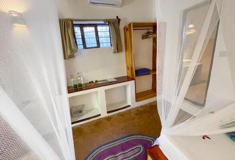 غرفة قياسية رباعية, Hebe Bungalows Lodge