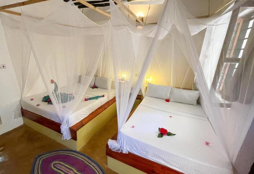 غرفة قياسية رباعية, Hebe Bungalows Lodge