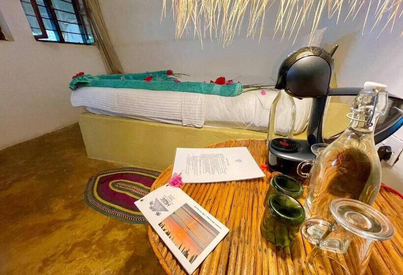 بنجلو قياسى, Hebe Bungalows Lodge