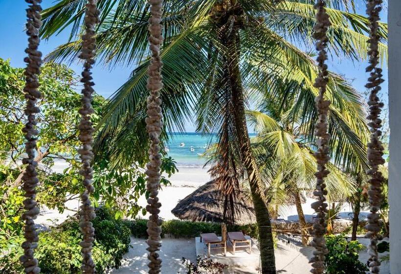 غرفة ديلوكس مطلّة علي البحر مزوَّدة بشُرفة, Hebe Bungalows Lodge