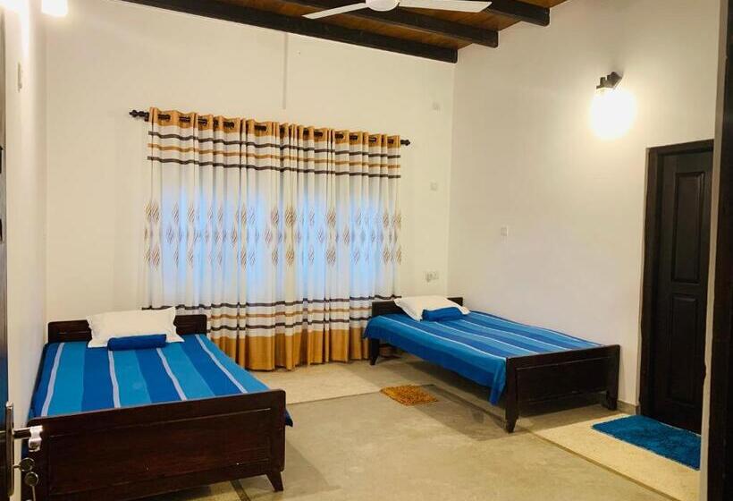 エコノミールーム, Pandula Villa 390