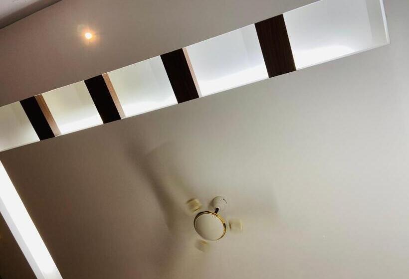 חדר דלוקס עם מיטת קינג, Nishi