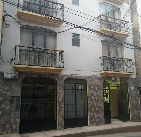 트리플 클래식 룸, Sumaq Puno