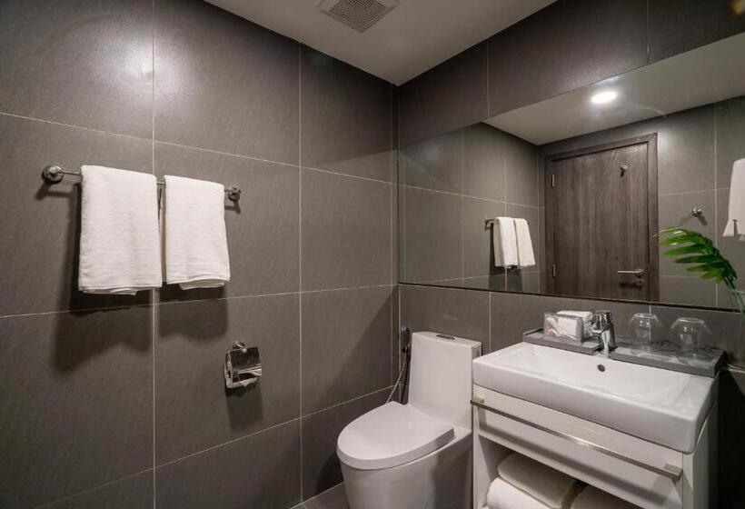 스탠다드 테라스 룸, Travelodge Phuket Town