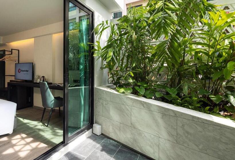 스탠다드 테라스 룸, Travelodge Phuket Town