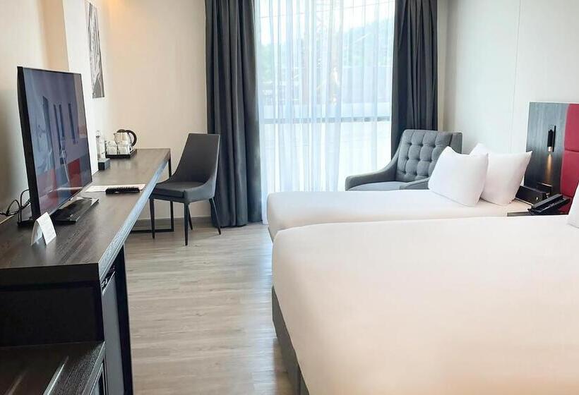 패밀리 룸, Travelodge Phuket Town