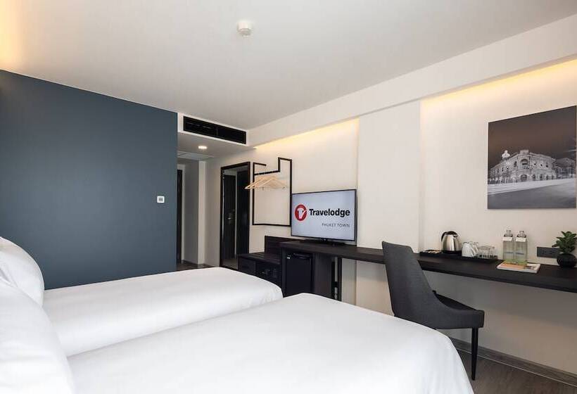 스탠다드 룸, Travelodge Phuket Town