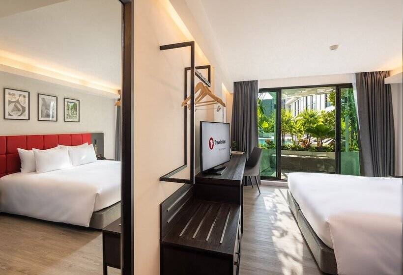 스탠다드 테라스 룸, Travelodge Phuket Town