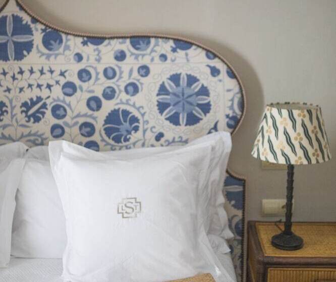 Номер Superior, La Sacristía