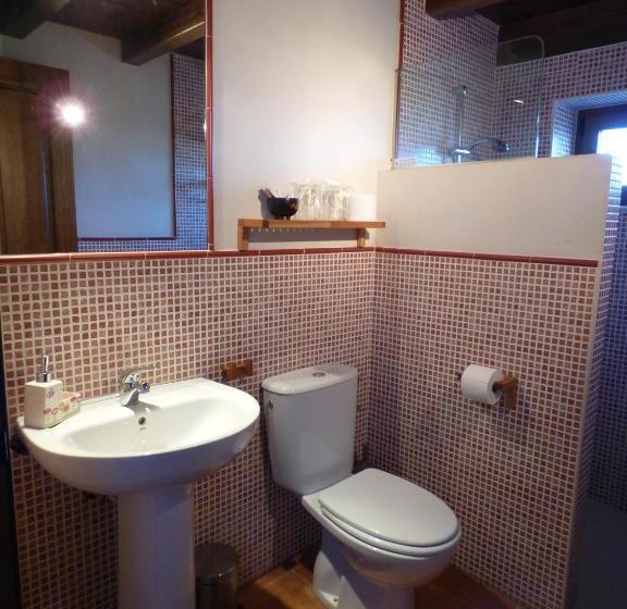 غرفة قياسية رباعية, Albergue Bioclimático Sabinares Del Arlanza