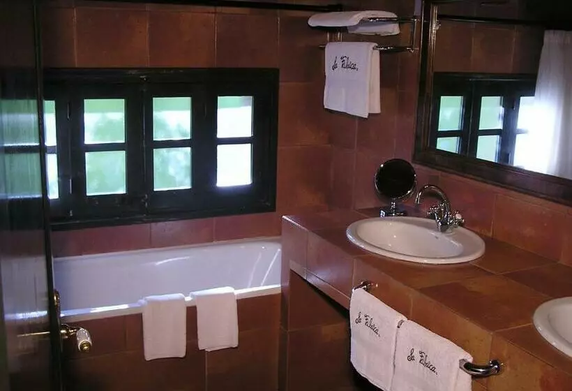 スタンダードルーム, La Fabrica Casa Rural