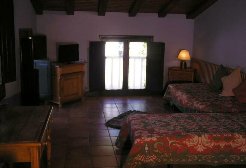 חדר סטנדרט לארבעה, La Fabrica Casa Rural