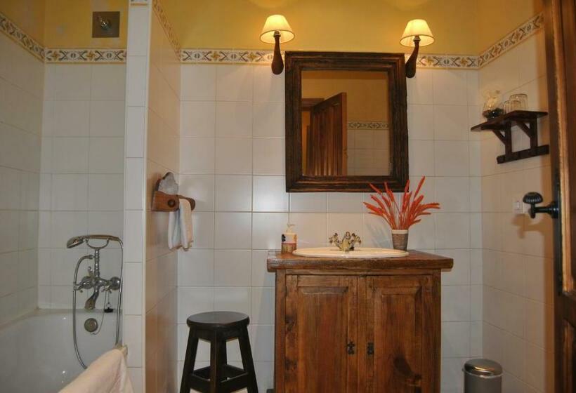 חדר סטנדרט, La Trocha De Hoyorredondo