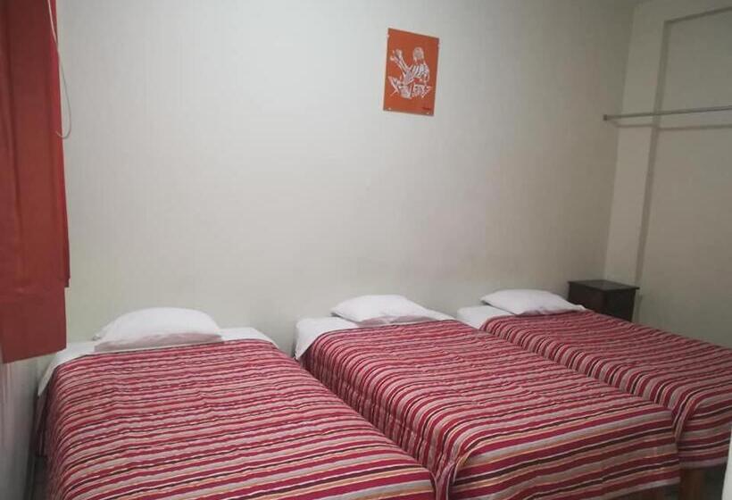 اتاق استاندارد سه نفره, Jumana