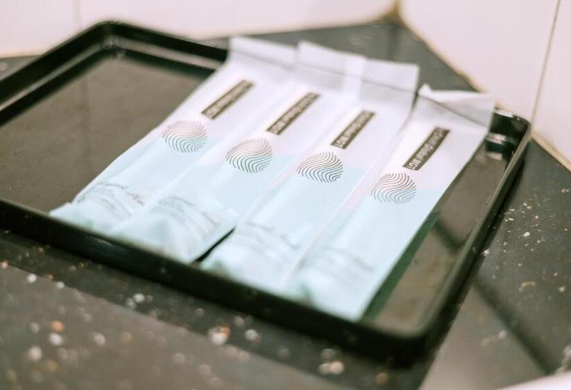 غرفة قياسية سرير كينج, The Concept Hotel Langkawi