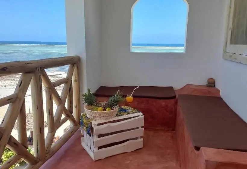 オーシャンビュースタンダードルームバルコニー付き, Ahg Sun Bay Mlilile Beach