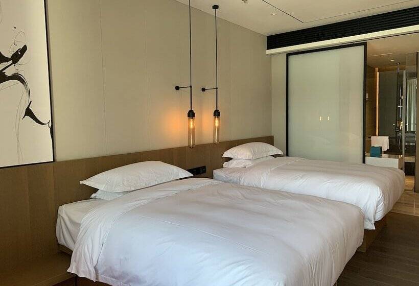 ２ダブルベッドのスタンダードルーム, Courtyard By Marriott Pinghu