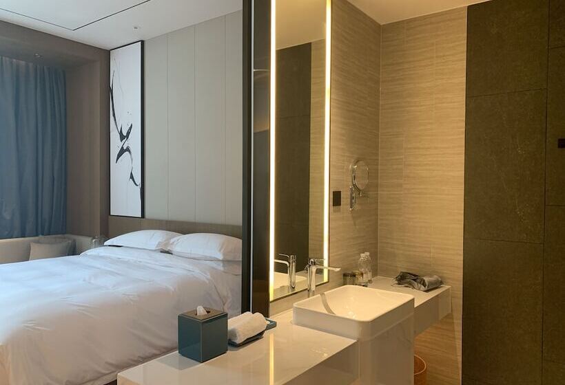 Delüks İçe Bakan Oda, Courtyard By Marriott Pinghu