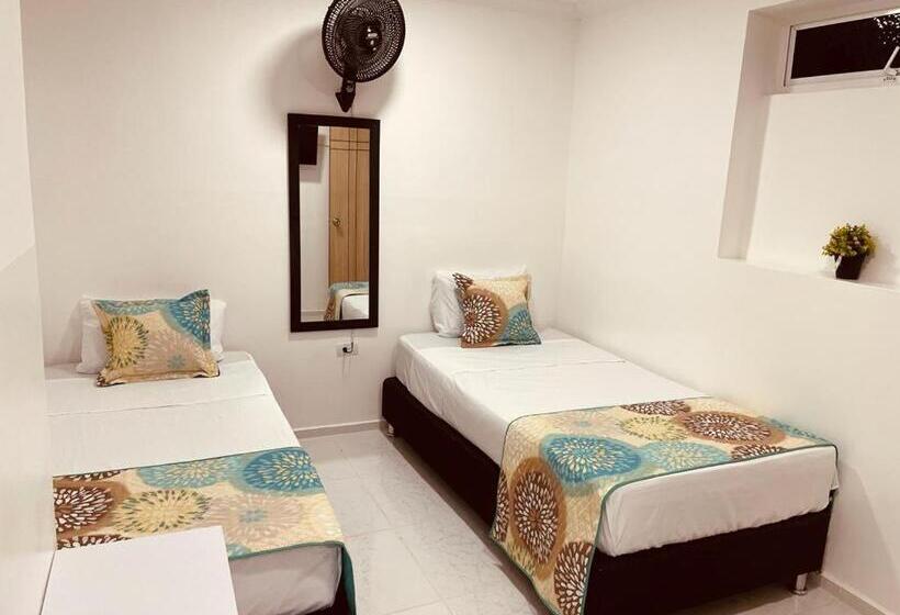 スタンダードルーム, Eterna Primavera