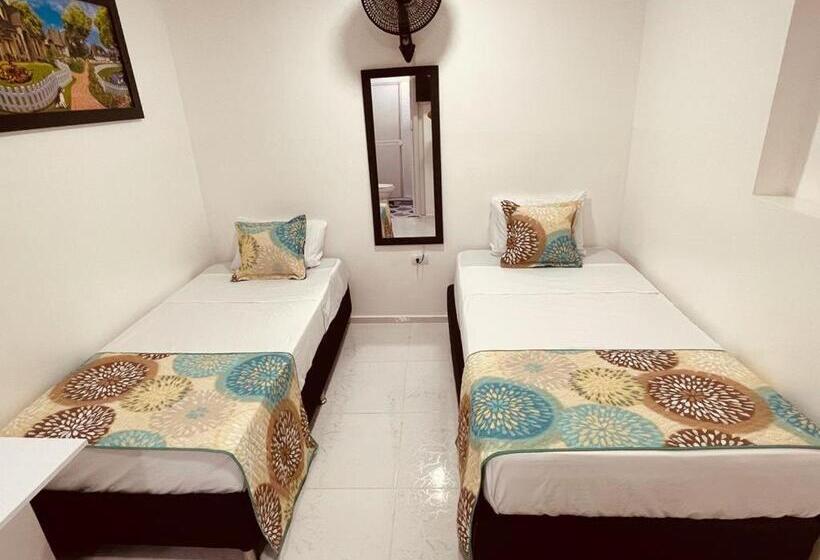 标准间, Eterna Primavera