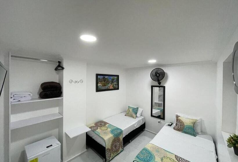 标准间, Eterna Primavera