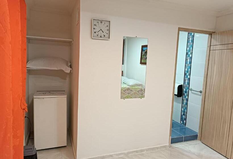 家庭间, Eterna Primavera