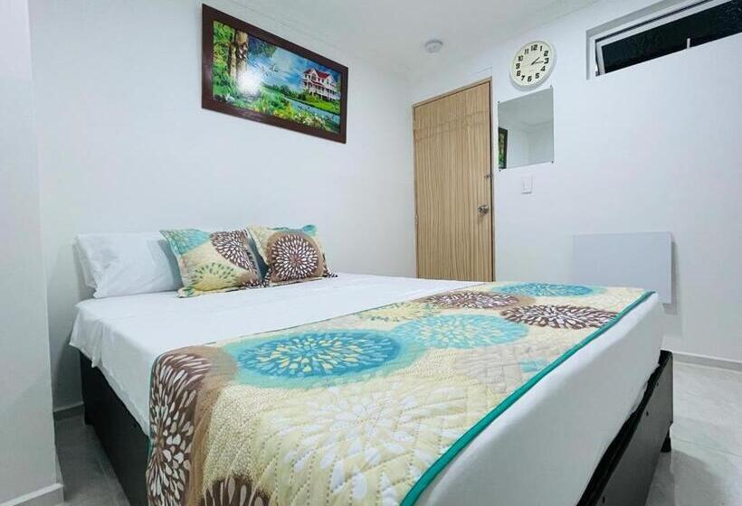 스탠다드 룸, Eterna Primavera