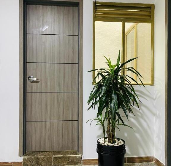 스탠다드 룸 공동 욕실, Bogotá Kings 301