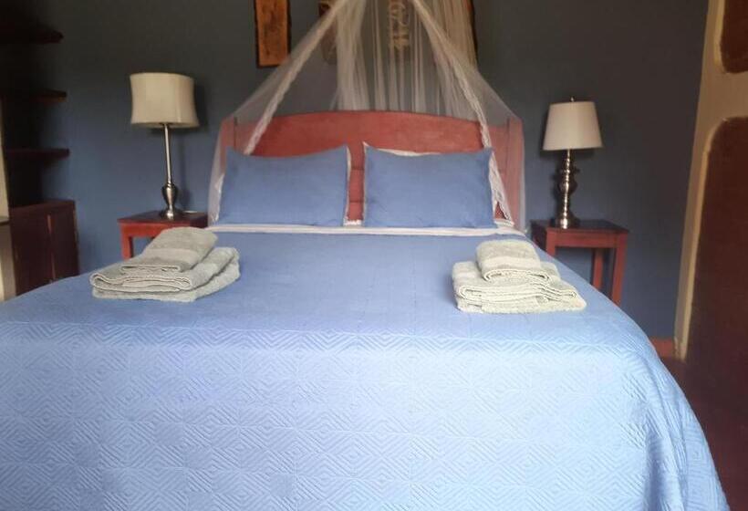 이코노미 룸, Casa Riverstone