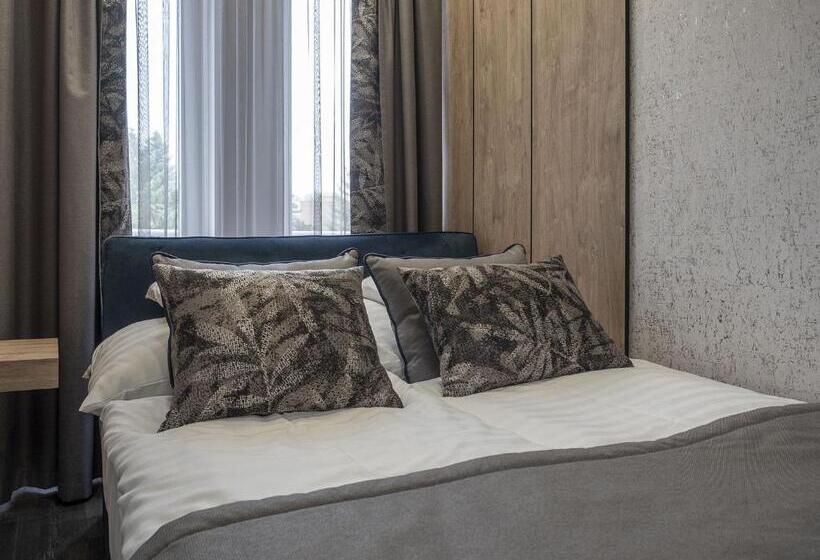 标准间, Bestseller