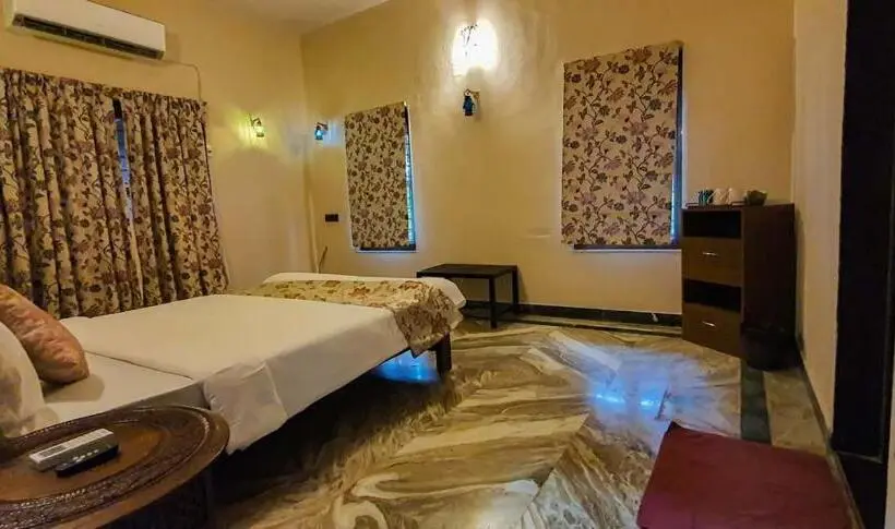 ファミリールーム, Chira Meadows Ecoresort, Dapoli